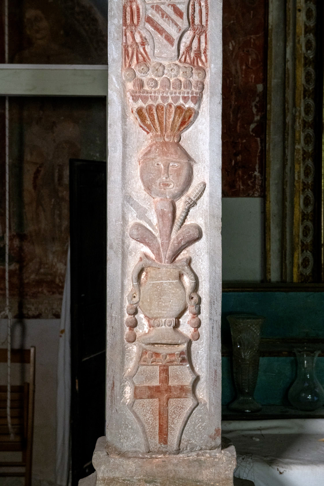 Piedritto sinistro del baldacchino